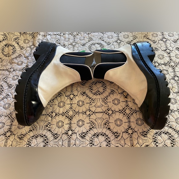 💥ZARA FLAT HEEL ANKLE BOOTS WITH PIPING - OFFICE SIREN💥 - Picture 6 of 13